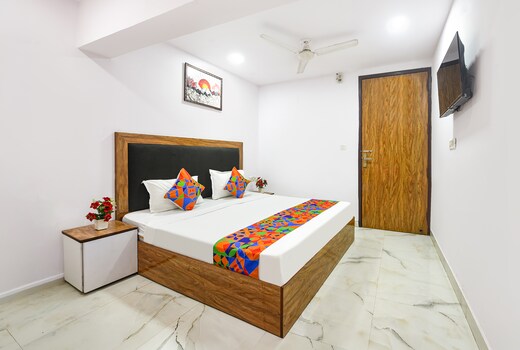 FabHotel Samrat Residency