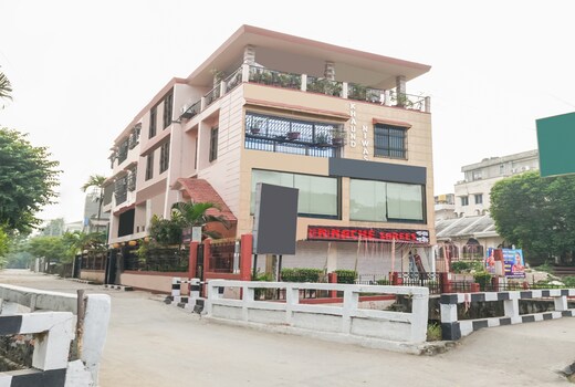 EASTIN HOMESTAY