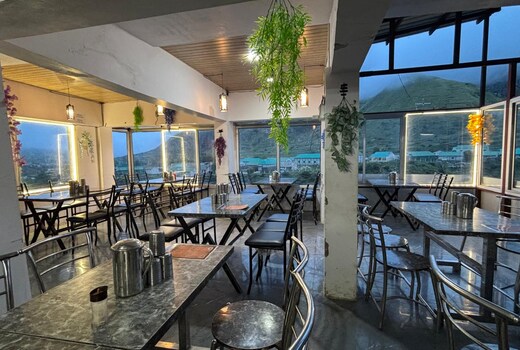 mount view restaurant and home stay