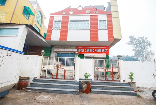 Hotel O Ansh Residency