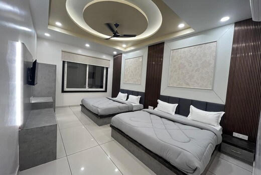 Hotel Blue Apple Khatu Ji