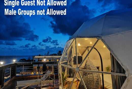 Bombay Beach Resort