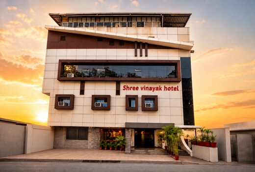 Shree Vinayak Inn