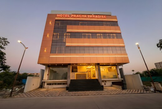 Hotel Pragya Paradise