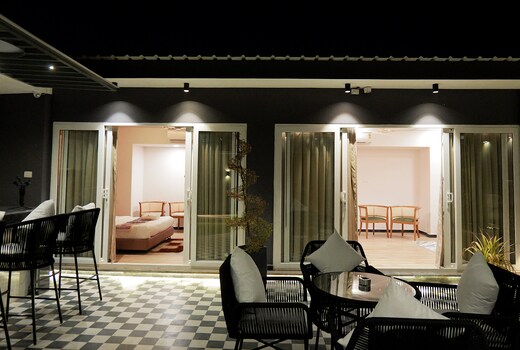 Moydom 2BHK:A Perfect Party Spot