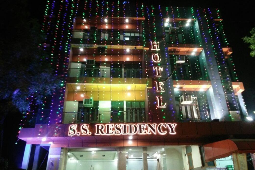 Hotel SS Residency