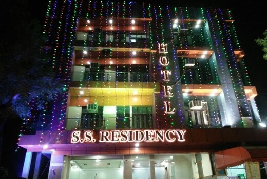Hotel SS Residency