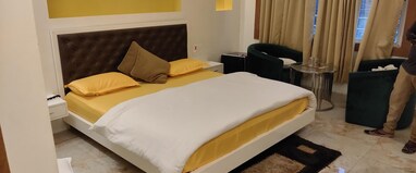 Hotel Mangal Residency
