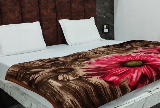 PILGRIM SUITES