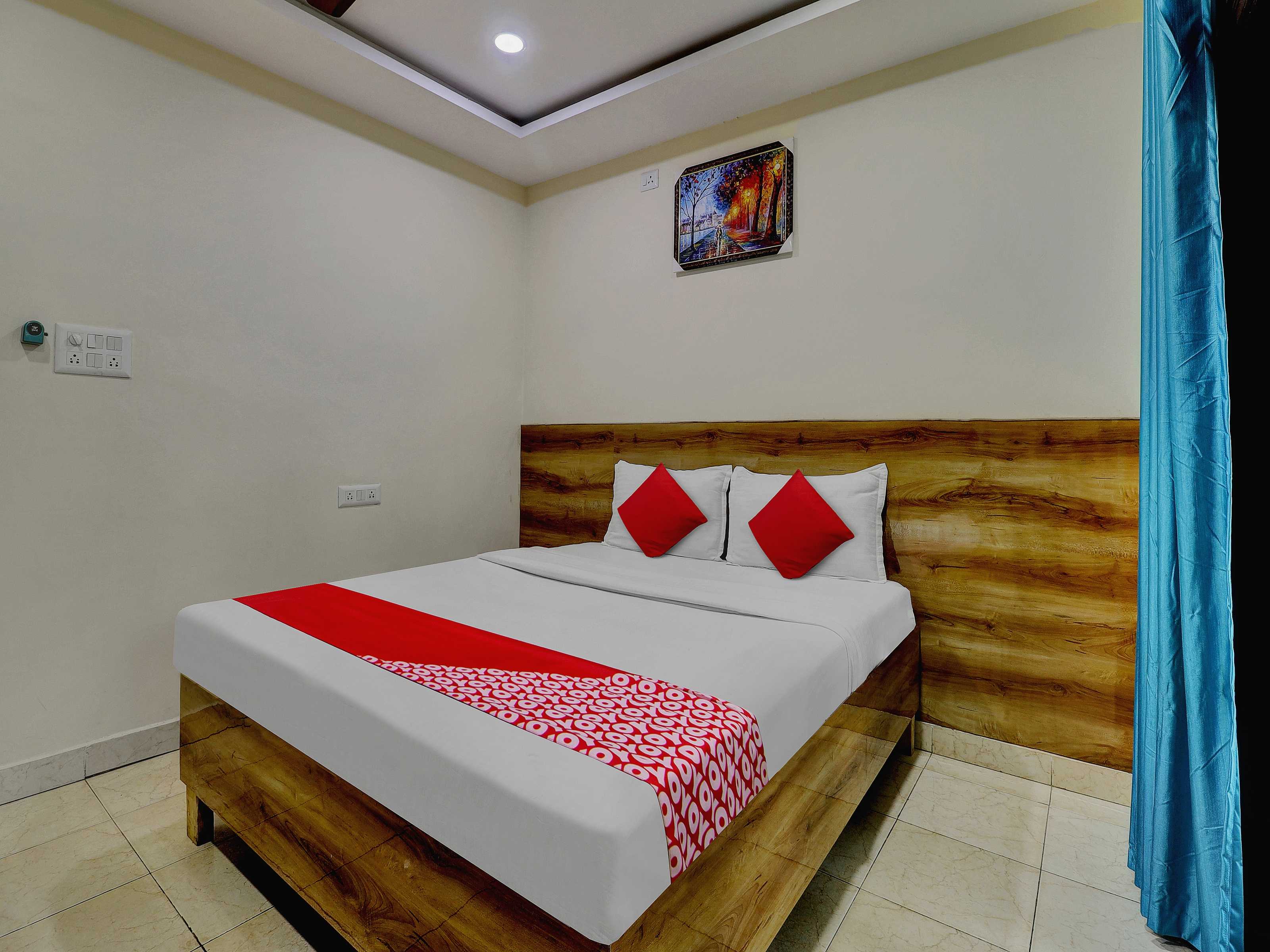 Hotel O Regal Grand