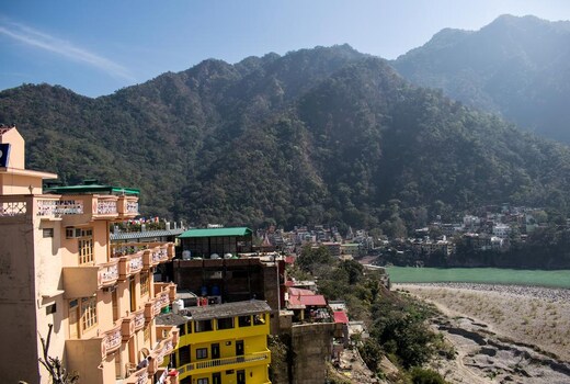 Raahi The Travellers Nest