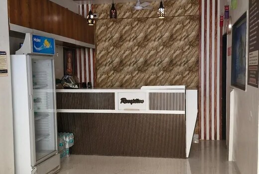 FabHotel Athiti Delight Stay