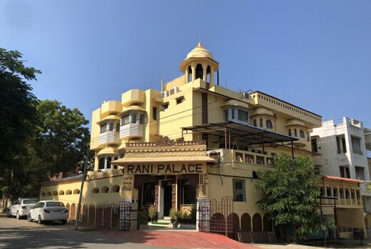 Hotel Rani Palace