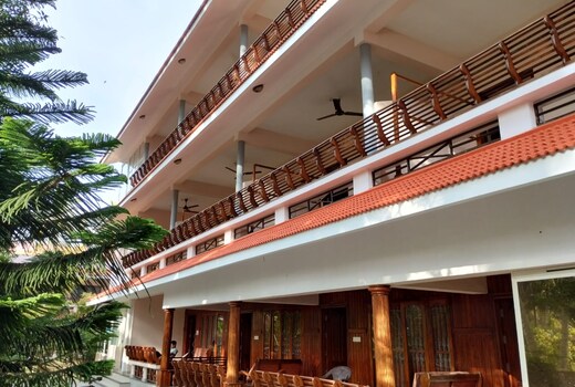 COCOLAND HERITAGE BEACH RESORT