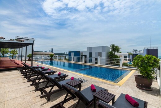 Sea Me Spring Hotel
