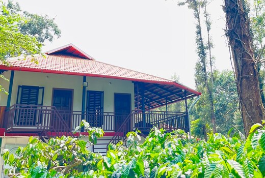 THE MASCARA HOMESTAY