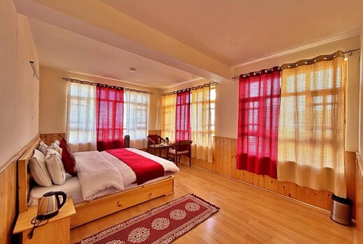 Kareri home stay