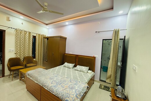 Nariman Homestays