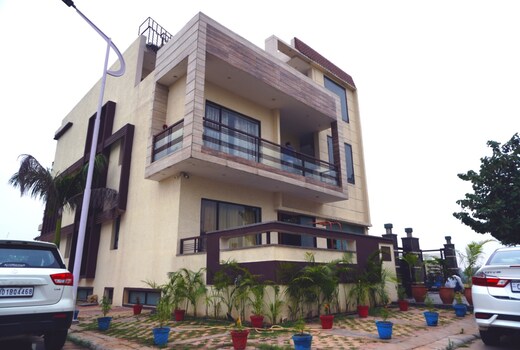 Palm Villa
