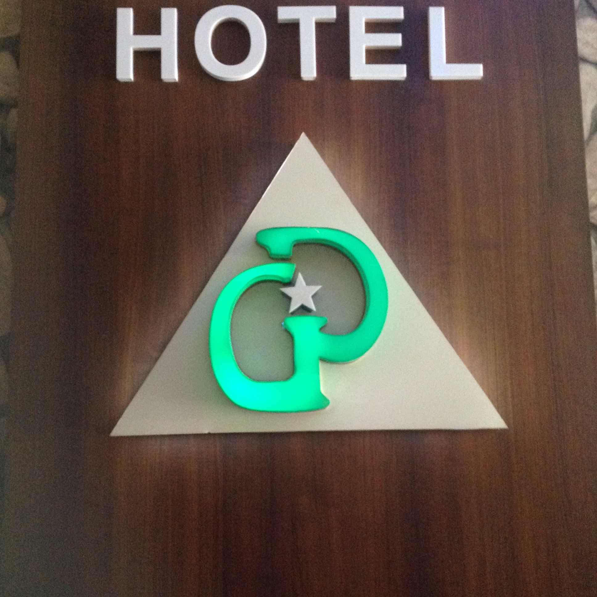 Hotel Golden Prince