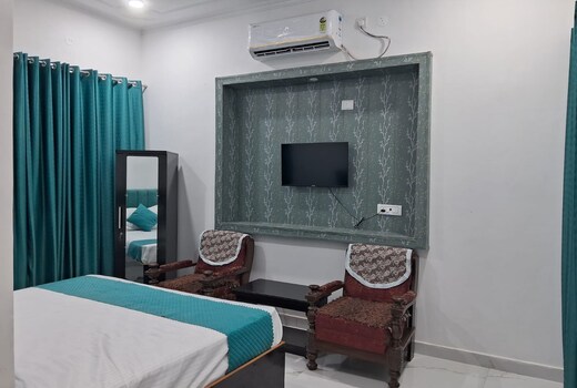 Kashika Homestays