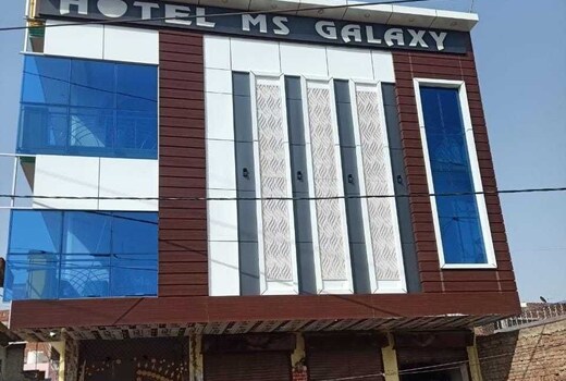 Hotel O M S GALAXY