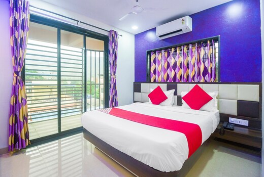 Hotel O Samrat Palace