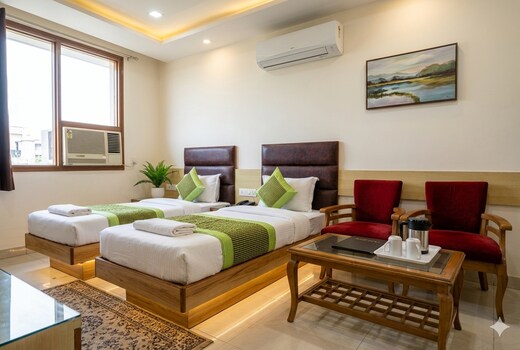 Hotel Lav Kush Deluxe @ 5 Mins from Connaught Place