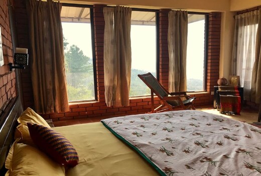 The Shilaroo Project | Rooms in a Villa