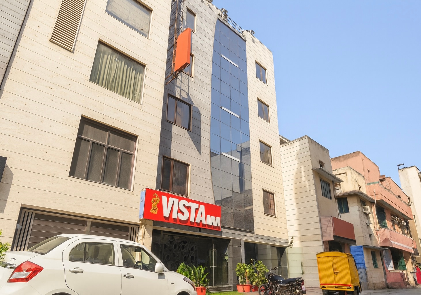 Hotel Vista Inn @ Karol Bagh