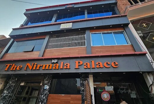 The Nirmala Palace Ayodhya, 1.6 km from Shree Ram Mandir