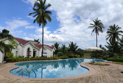 Riviera Sapphire 1RK Holiday Homes