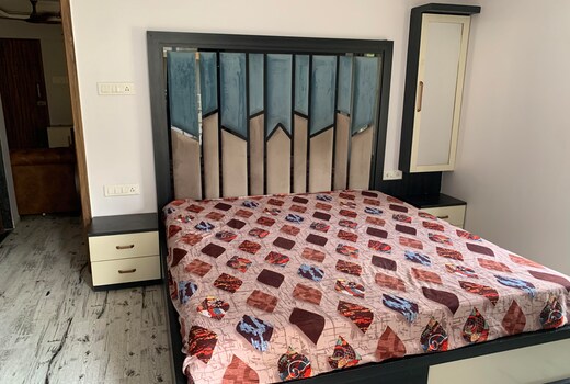ZeroThought Stays - 2BHK Luxurious Apartment