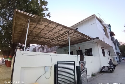Triveni Park Society Thaltej / Surdhara Circle (For Boys)