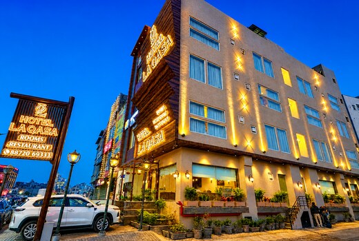 La Qasa Hotel & Restaurant