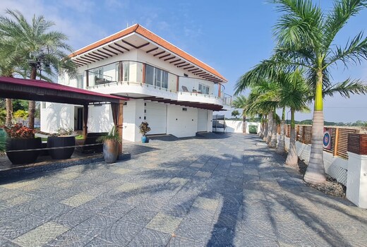 154 Pearl Beach | 4 BHK Pool Villa