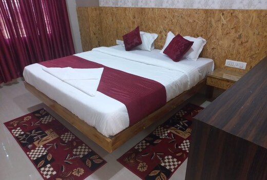 JOY HOTEL