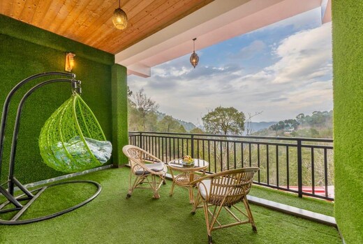 Shimla View Homestay by Splendid Retreat