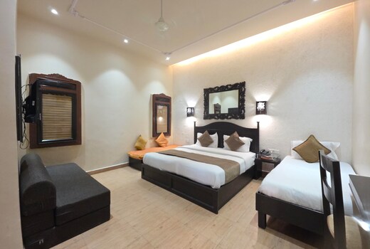 Hotel La Casa @ Har-ki-Pauri Road