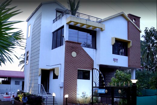 Dhara Resort and Homestay