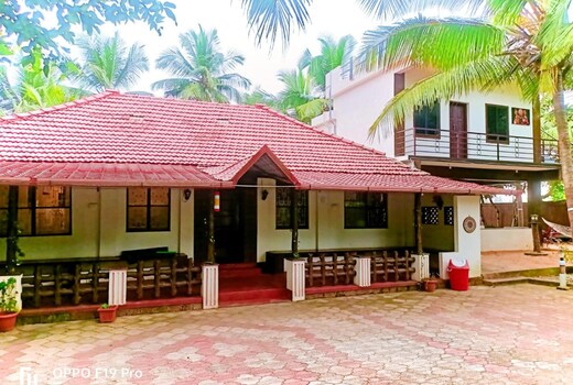 Shetty's Seetha Riverview Farm House