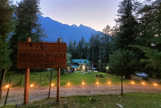 Breezewood Cottage Pahalgam