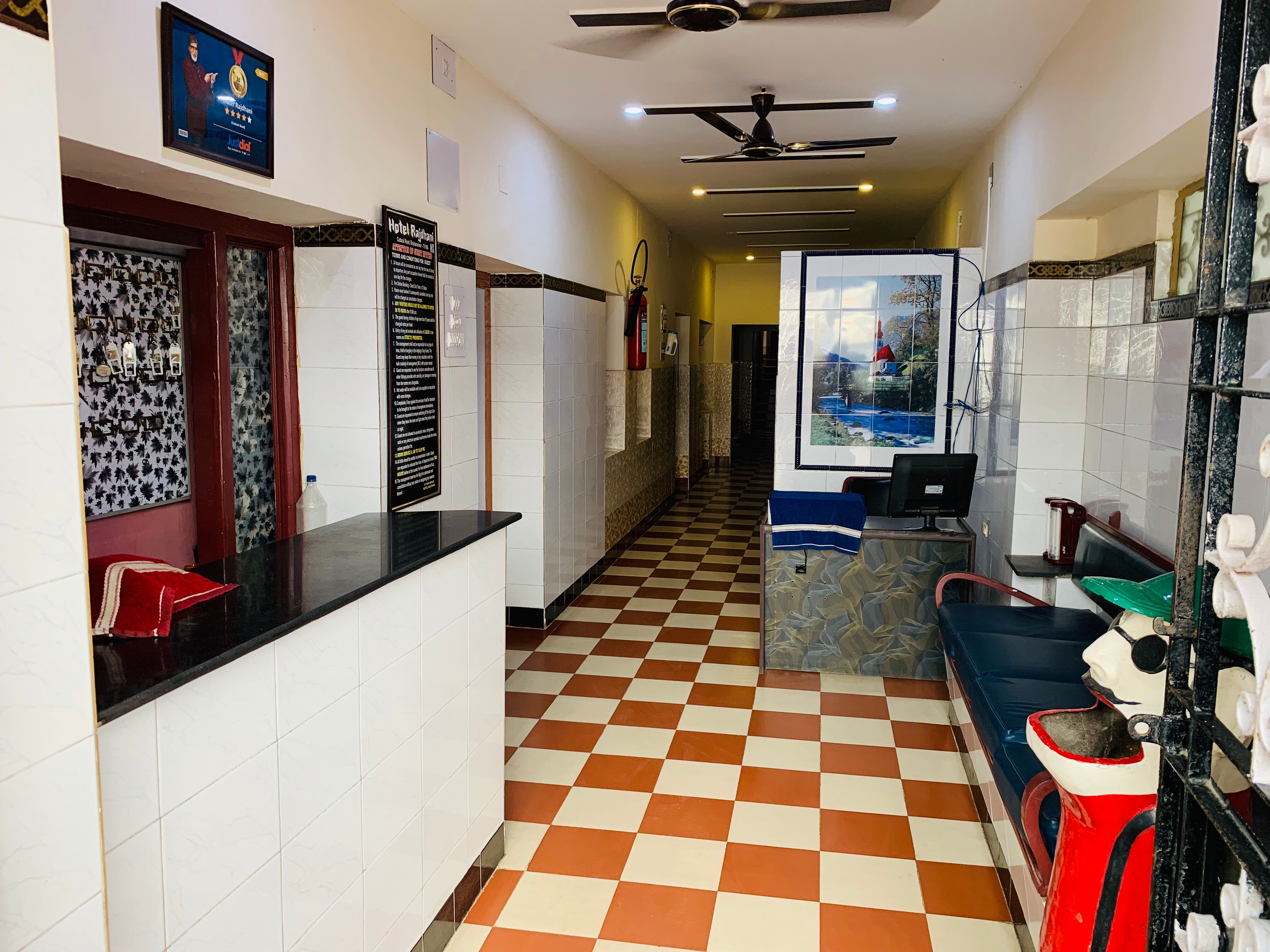 Hotel Rajdhani Annex