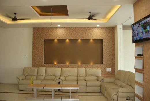 HOTEL YASHRAJ