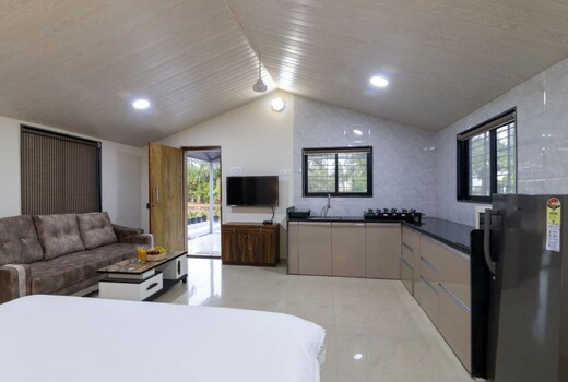 Lavy House by Elitestays