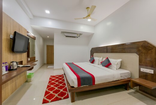 Hotel Vihar Deluxe