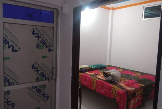 S K Shukla Guest House