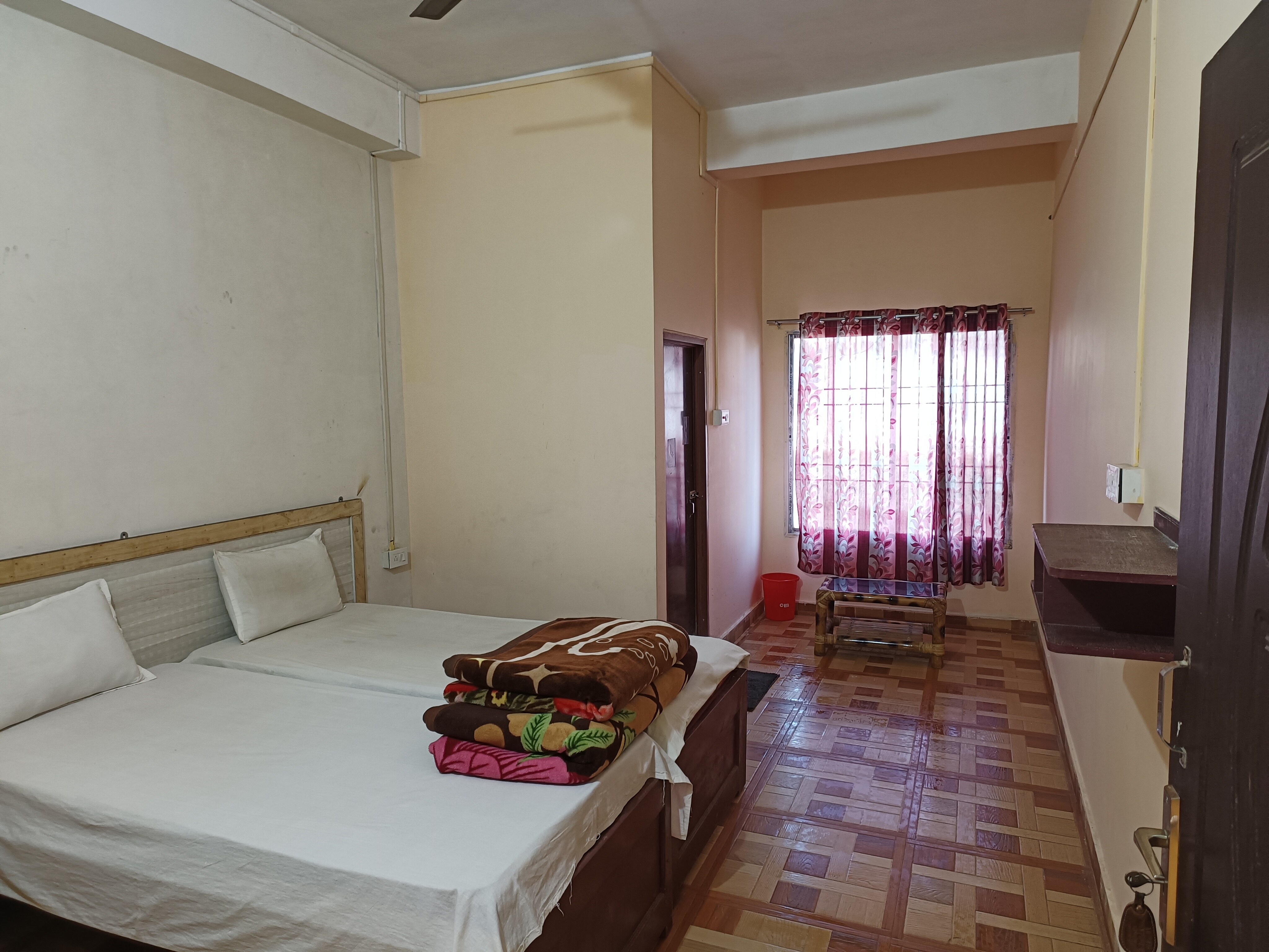 HOTEL KALPANA PALACE