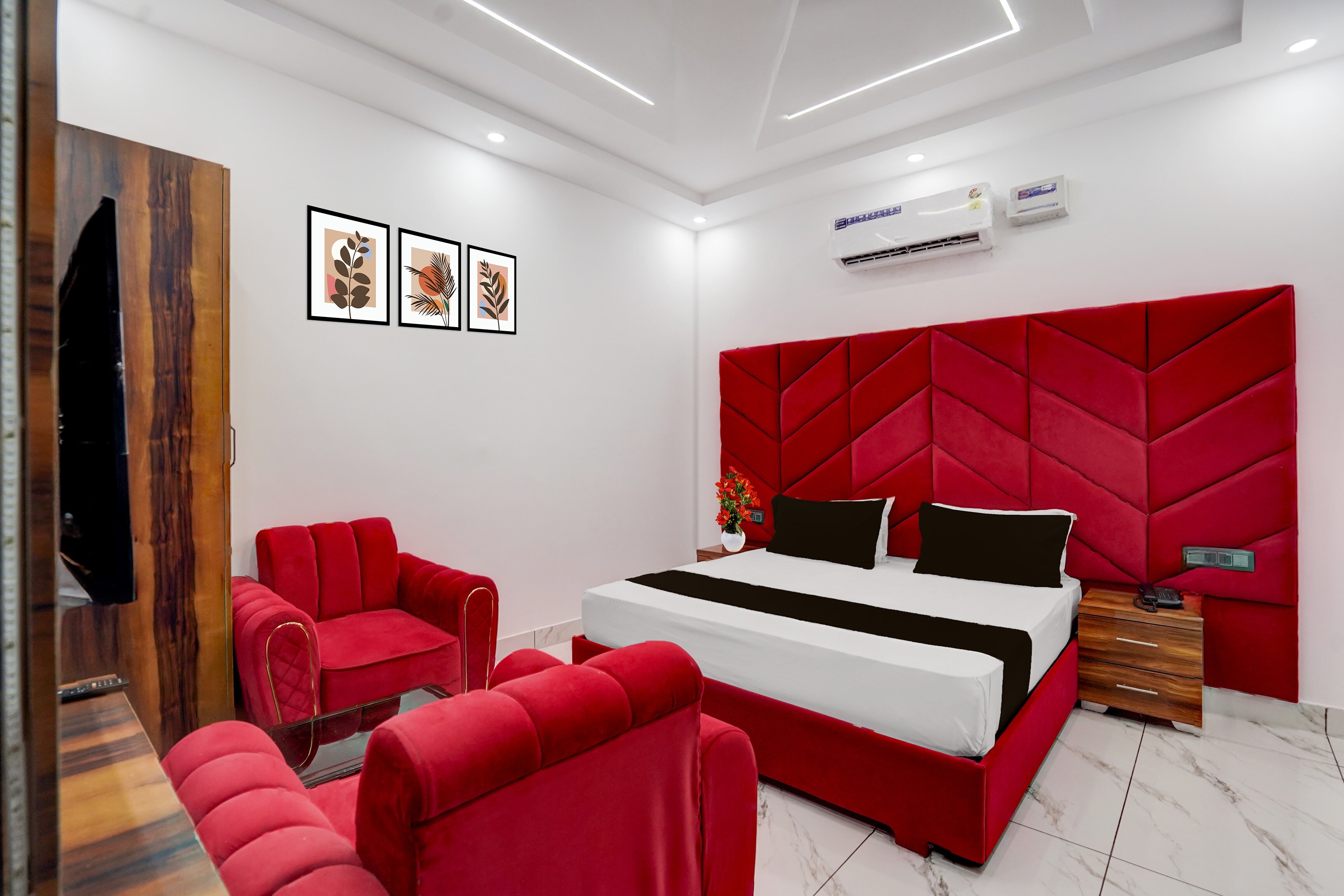 Hotel O G Plus