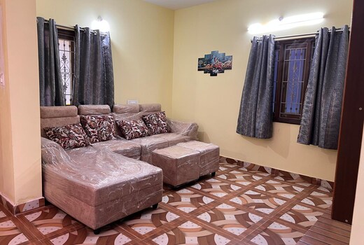 Dwaraka Home Stay